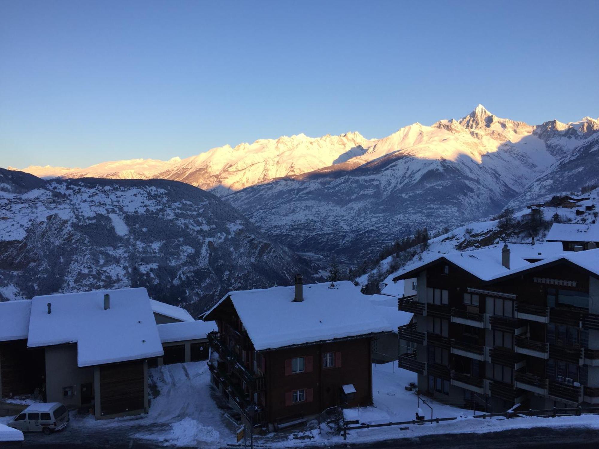 Hotel Restaurant Rothorn Visperterminen Exterior photo